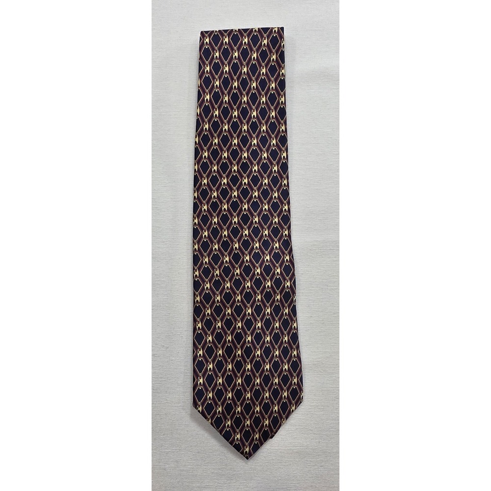 Bill Blass Blue and Red Tie.
